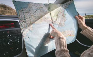 How to Pick Your Road Trip Style...Some of our very favorite trips have been road trips. In fact, our very first trip we took together was a cross country drive. The only question is do you want a free-form or pre-planned style trip? #roadtrip #roadtripstyle