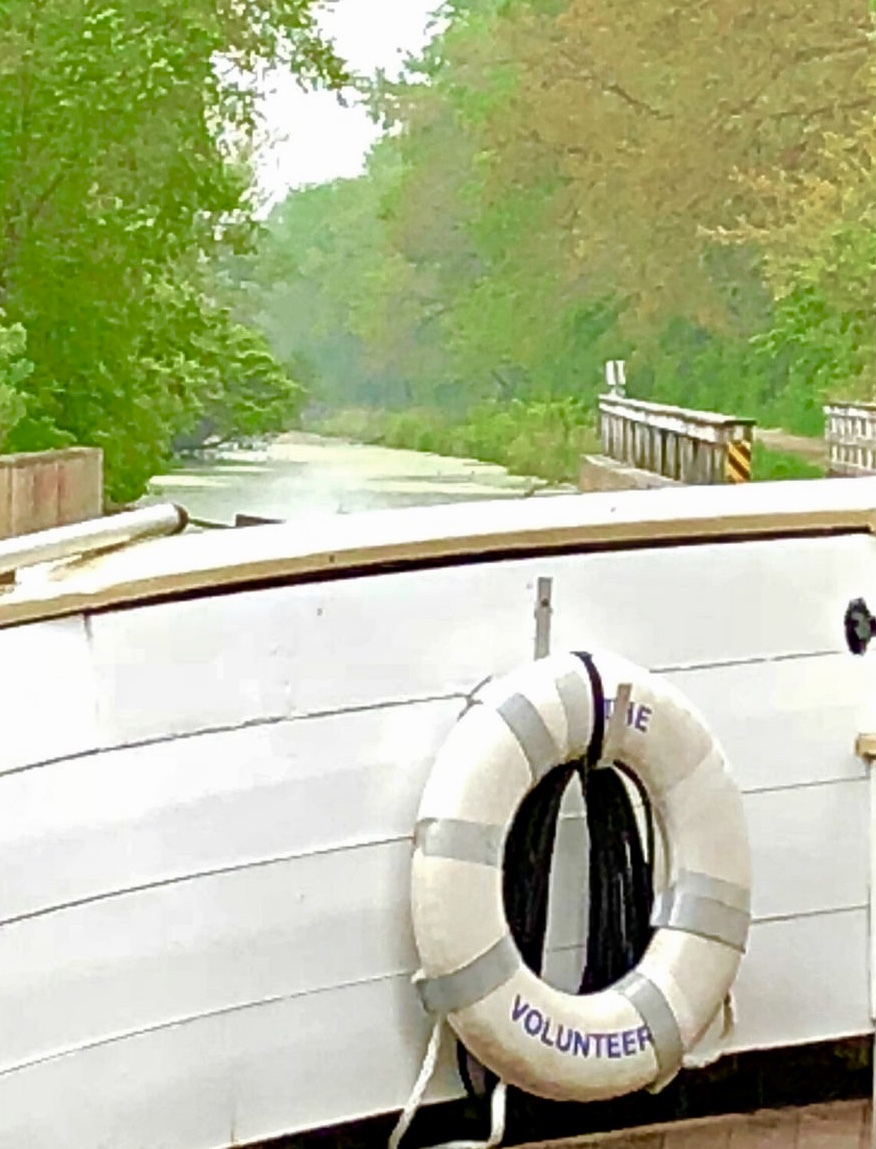 Lasalle Canal Tour : Take a Historic Mule Pulled Boat Tour of Lasalle Canal #lasallecanaltour #muleboats